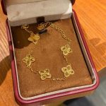 Shining Laser Four-Leaf Clover Gold Bracelet