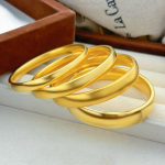 Gold wide-width tire solid bracelet - Image 2