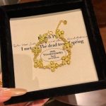 Diamond-studded iris flower gold bracelet - Image 3